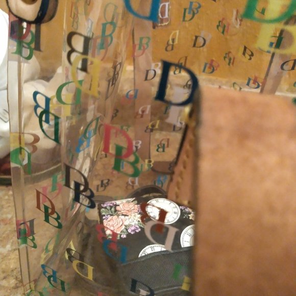 Purse - Picture 2 of 2